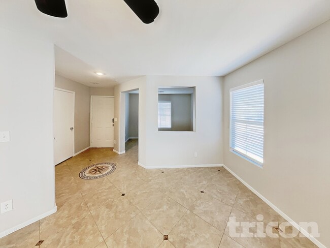 1092 Country Coach Dr, Henderson, NV 89002 - photo 3