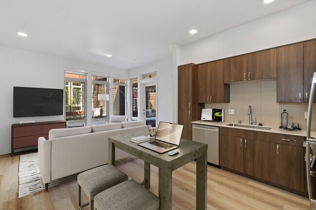 Oliver Bainbridge, Bainbridge Island, WA 98110 - photo 3