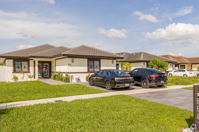 Florida City, FL has new construction alongside midcentury homes.