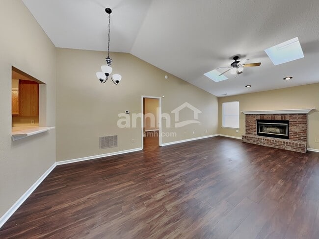 220 Longview Bend, Brownsburg, IN 46112 - photo 4