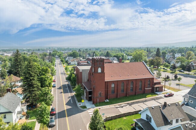Stella Maris Academy - St. James Campus has a great church building.