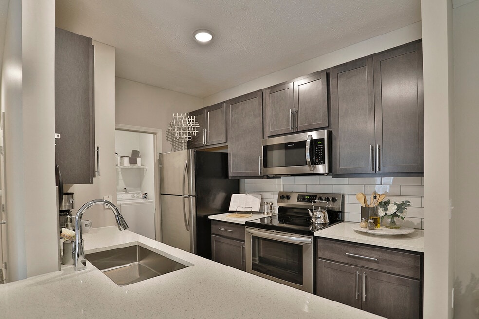 Wellington Place, Fishers, IN 46037 - photo 1