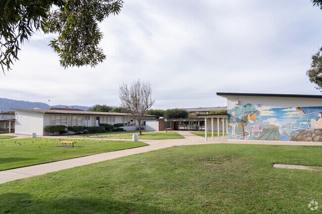 The front of Gonzales High School in Gonzales, California.
