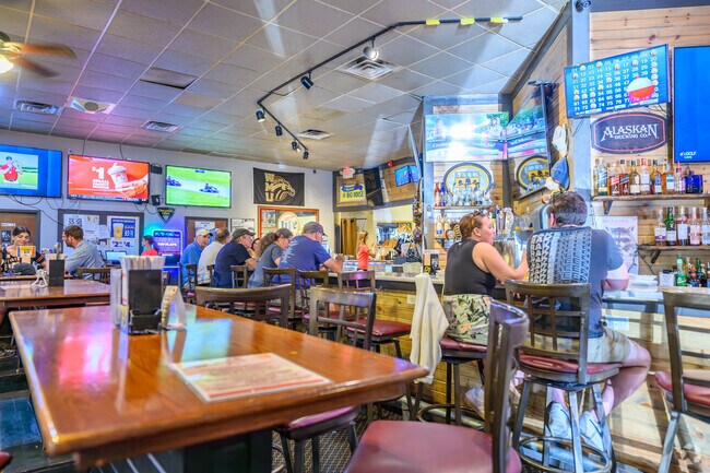 Located near Parkview Hills, Fletcher's Pub is a great local place for pub food and drink.