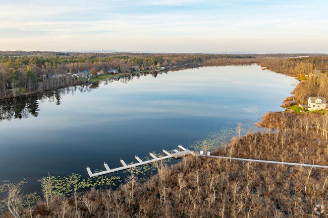Anglers can cast their lines into the clear waters of the town's central feature, Ballston Lake.