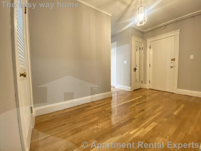 1558 Massachusetts Ave unit 4, Cambridge, MA 02138 - photo 5