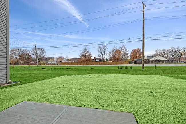 5110 Triple Crown Way, Indianapolis, IN 46237 - photo 2