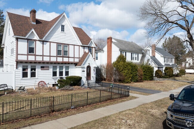 You can find many homes well kept in the Tudor, Colonial and other classical styles in Gloversville.