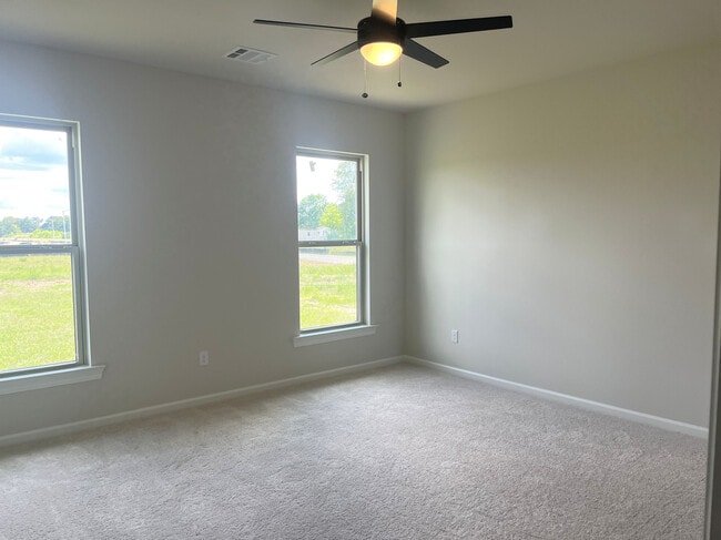 121 Pine Harvest Ln, Scott, LA 70583 - photo 4