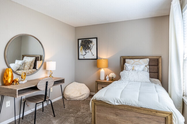 PineCrest Townhomes, Olathe, KS 66062 - photo 5