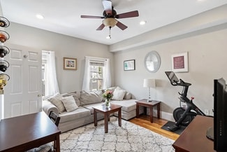 177 W 6th St Unit 4, Boston, MA 02127