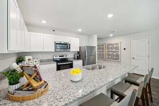 809 Green Leaf Rd, Avon Park, FL 33825