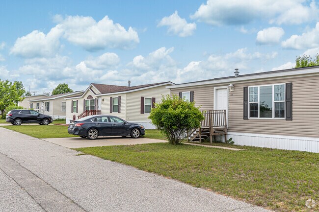 Residents of Tyrone Township have the option to live in a mobile home community.
