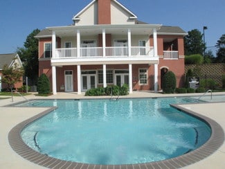 461 Old Dixie Way, Forest Park, GA 30297