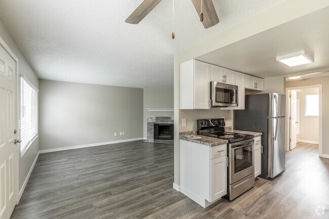 The Stonecreek Duplexes, Salem, OR 97305 - photo 7