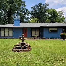 209 S Laurel St, Amite City, LA 70422