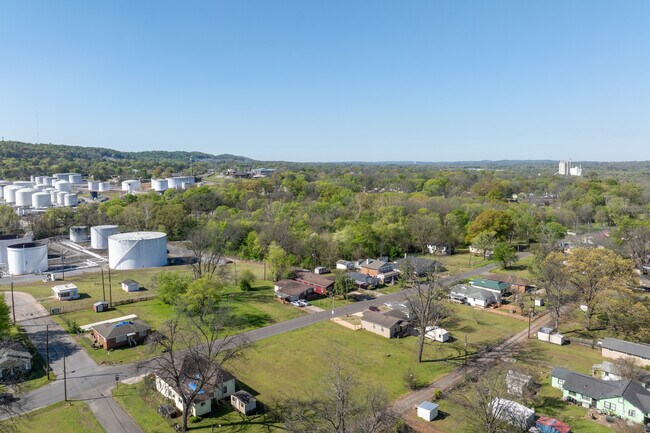 Find out what people love about Jones Valley.