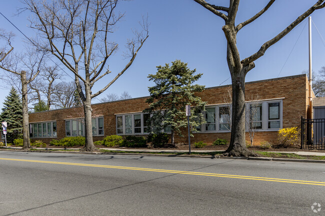 Newark School of Data Science & Information Technology