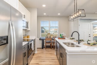 2611 Hopps Rd, Elgin, IL 60124