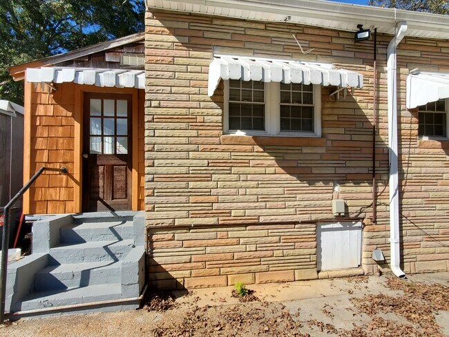 1713 Darwin Rd SE unit A, Smyrna, GA 30080 - photo 3