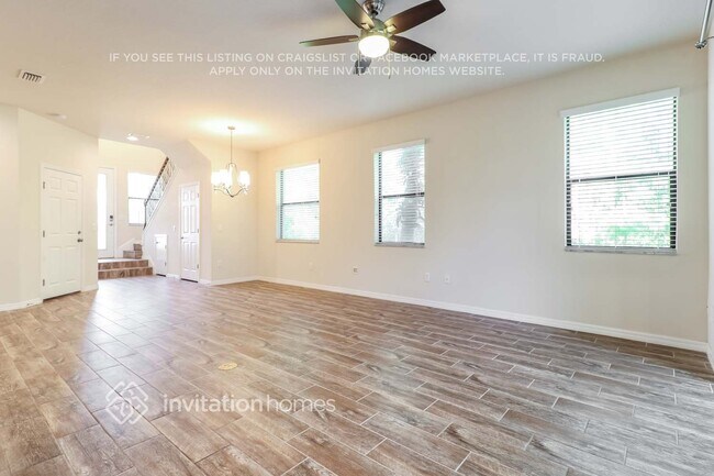 4954 Wandering Way, Wesley Chapel, FL 33544 - photo 2