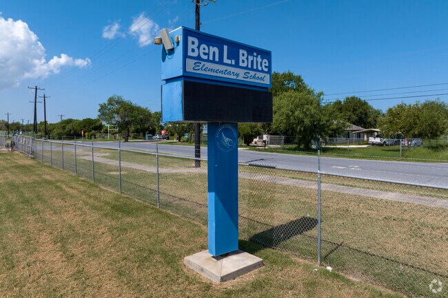 Brite Elementary School hosts grades Pre-K to 5th grade in the Brownsville, Tx area.