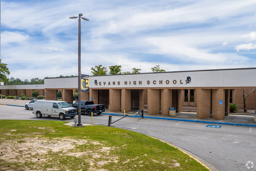 Evans High School, Evans GA Rankings & Reviews - Homes.com