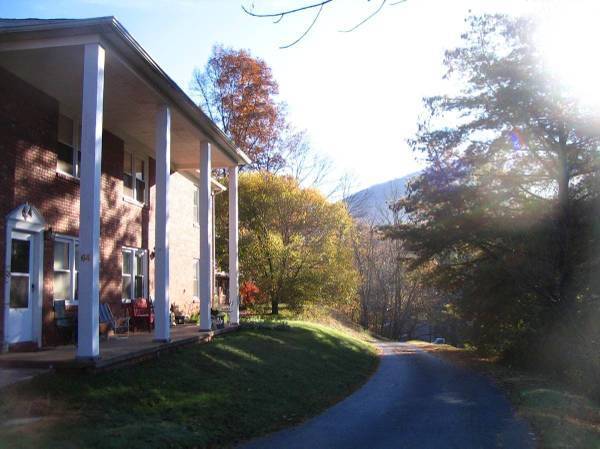 56 Webb Cove Rd unit Apartment C, Asheville, NC 28804 - photo 2
