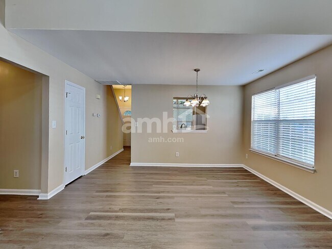 3941 Tyler Bluff Ln, Raleigh, NC 27616 - photo 5