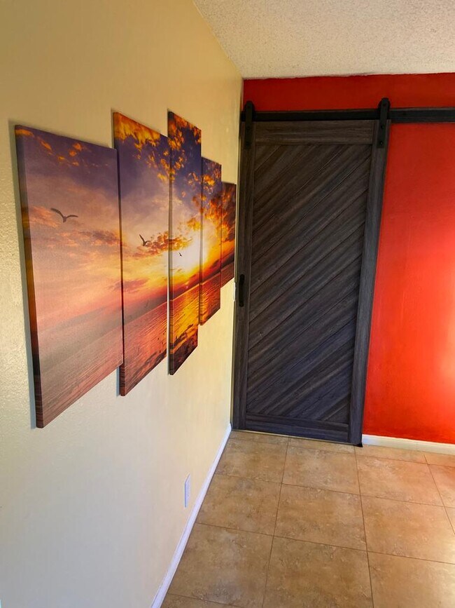 20531 S Vermont Ave unit Fully Furnished cond, Torrance, CA 90502 - photo 3