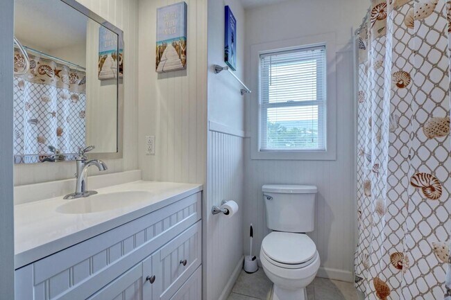 410 S Anderson Blvd unit 410 S. Anderson Blvd, Holly Ridge, NC 28445 - photo 7