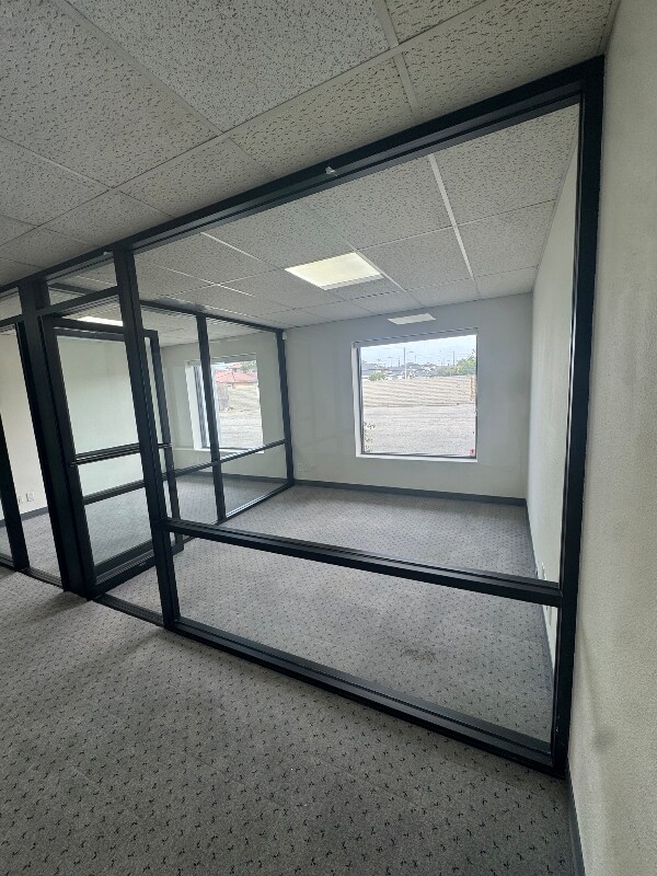 22760 Hawthorne Blvd, Torrance, CA 90505 - photo 4