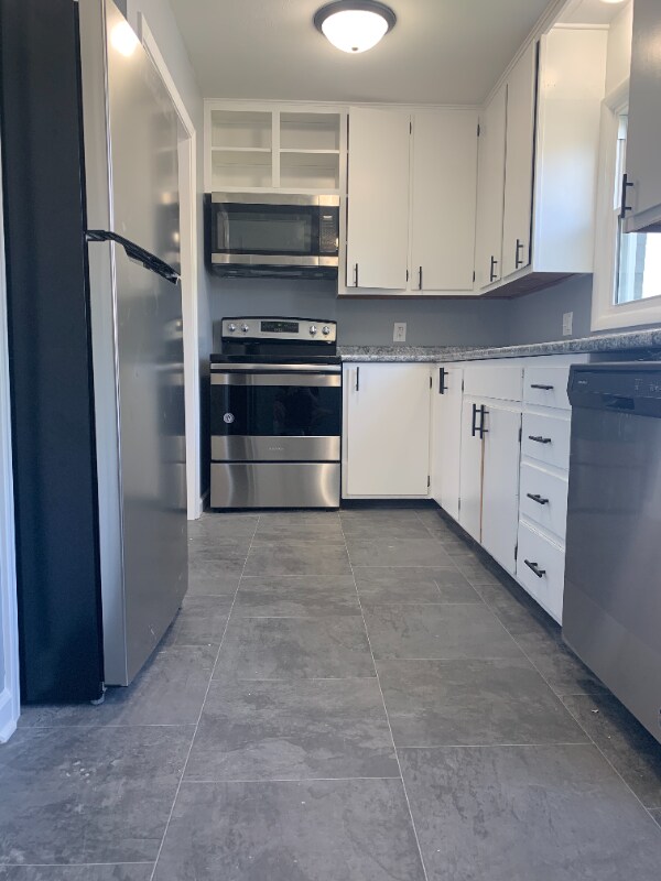 6020 Birch St Unit 6, Omaha, NE 68104