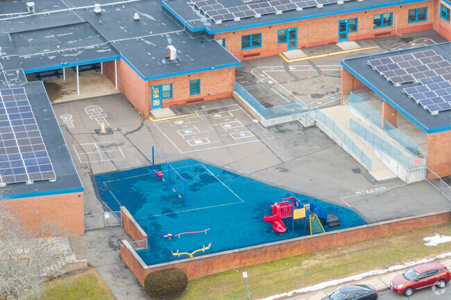 Ruth Chaffee School, has a student-teacher ratio of 14:1.