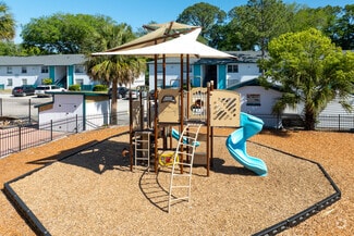 1600 Lansdowne Dr, Jacksonville, FL 32211