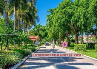 8980 S Hollybrook Blvd, Pembroke Pines, FL 33025