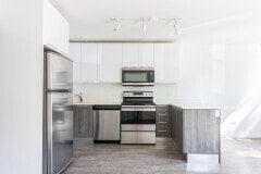 939 W Winona St unit 1, Chicago, IL 60640 - photo 2