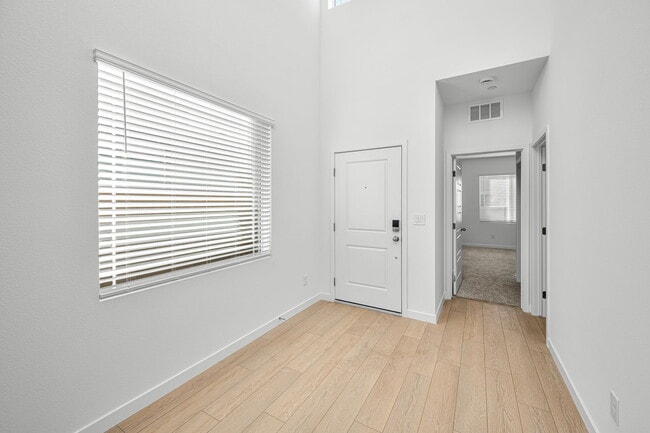 514 Francesca Crest St, Henderson, NV 89011 - photo 2