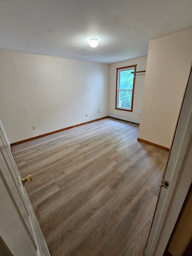 10 Mountain View Blvd unit 1-B, South Burlington, VT 05403 - photo 5