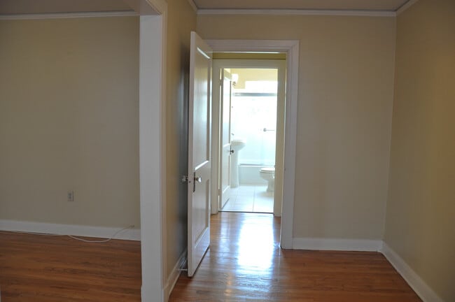 912 N 6th St unit 912, Baton Rouge, LA 70802 - photo 6