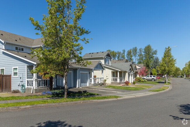 Single-family homes in East Fife often sit back from the winding streets of the neighborhood.