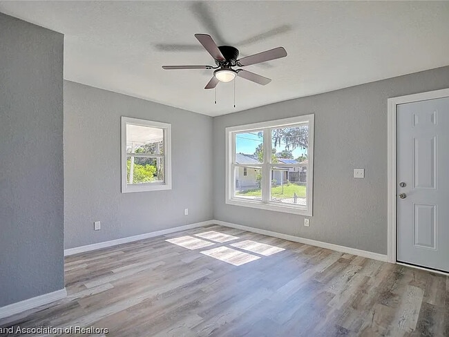 1911 Roseland Ave, Sebring, FL 33870 - photo 5