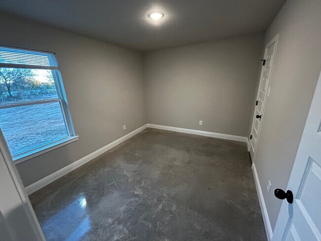 10028 W Hwy 199 unit 10028-200, Poolville, TX 76487 - photo 7