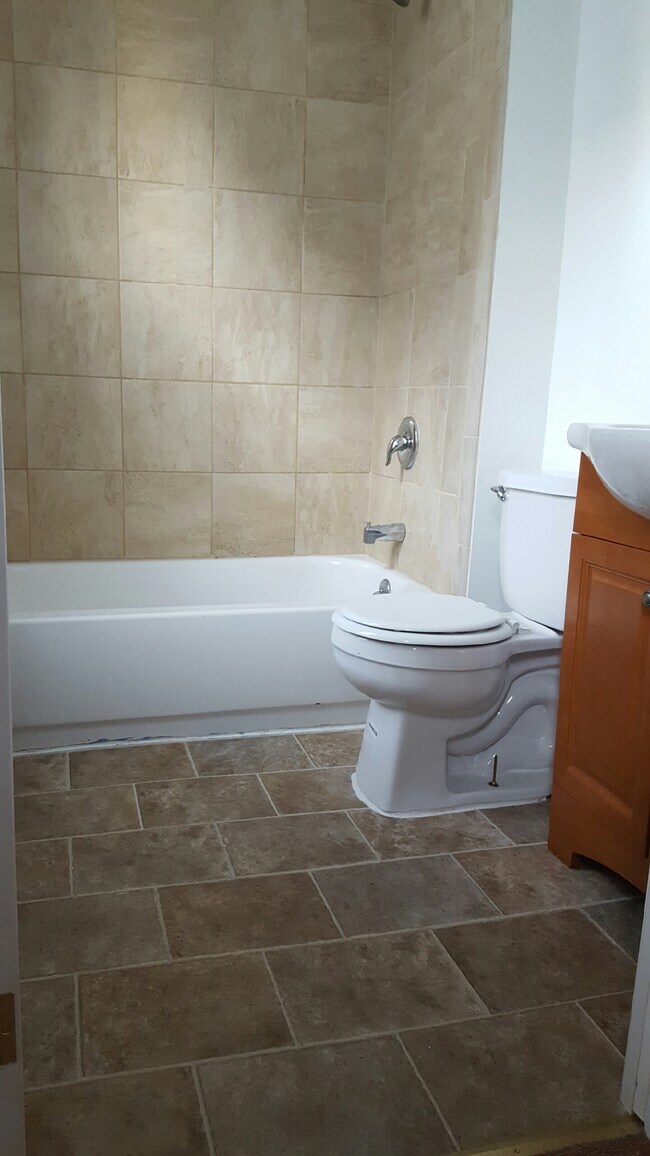 39 W Ridley Ave unit 39 A, Norwood, PA 19074 - photo 4