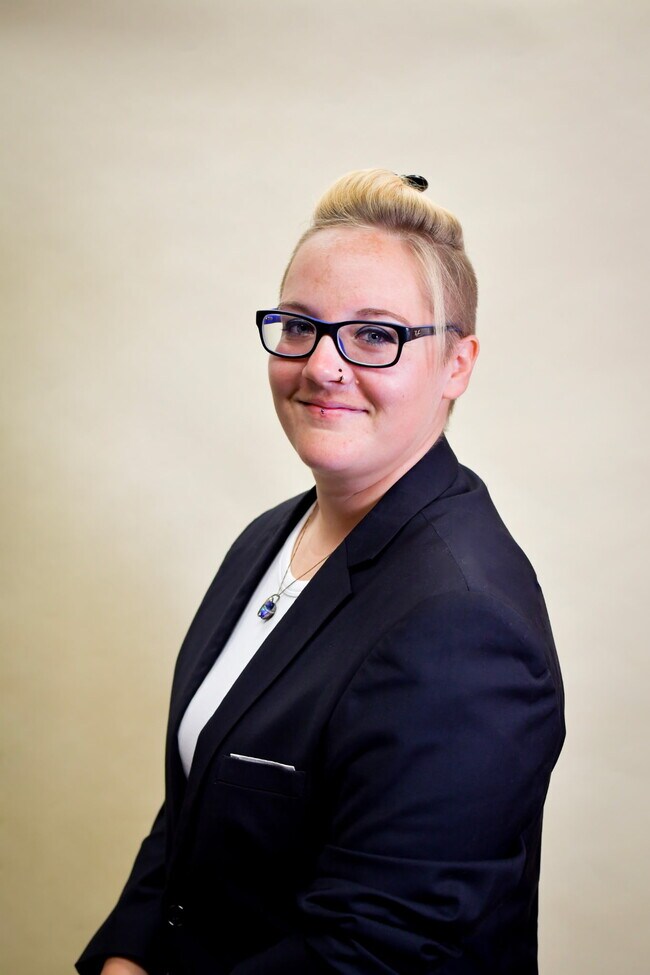 Agent Photo