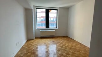 2 S End Ave Unit 1005, New York, NY 10280