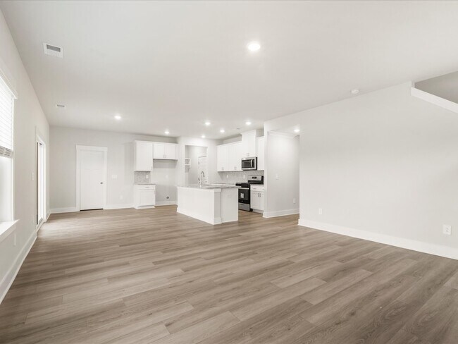 782 Treeline Rd, Moore, SC 29369 - photo 6