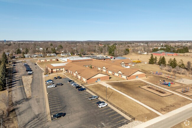George Long Elementary offers a variety of programs that challenge children.