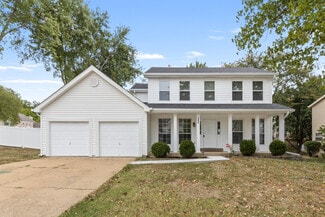 245 Westridge Parc Ln, Ellisville, MO 63021