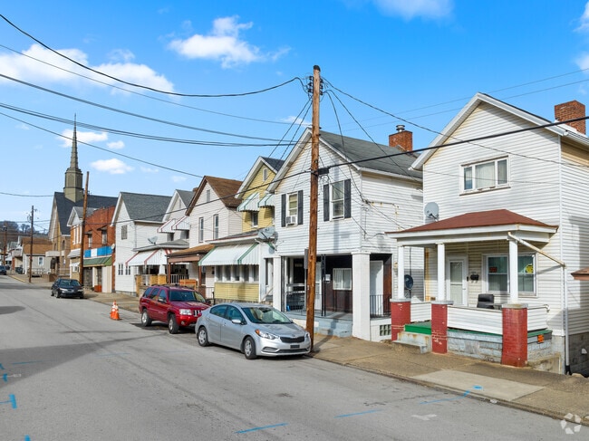Homes tend to be 100+ years old in Charleroi.
